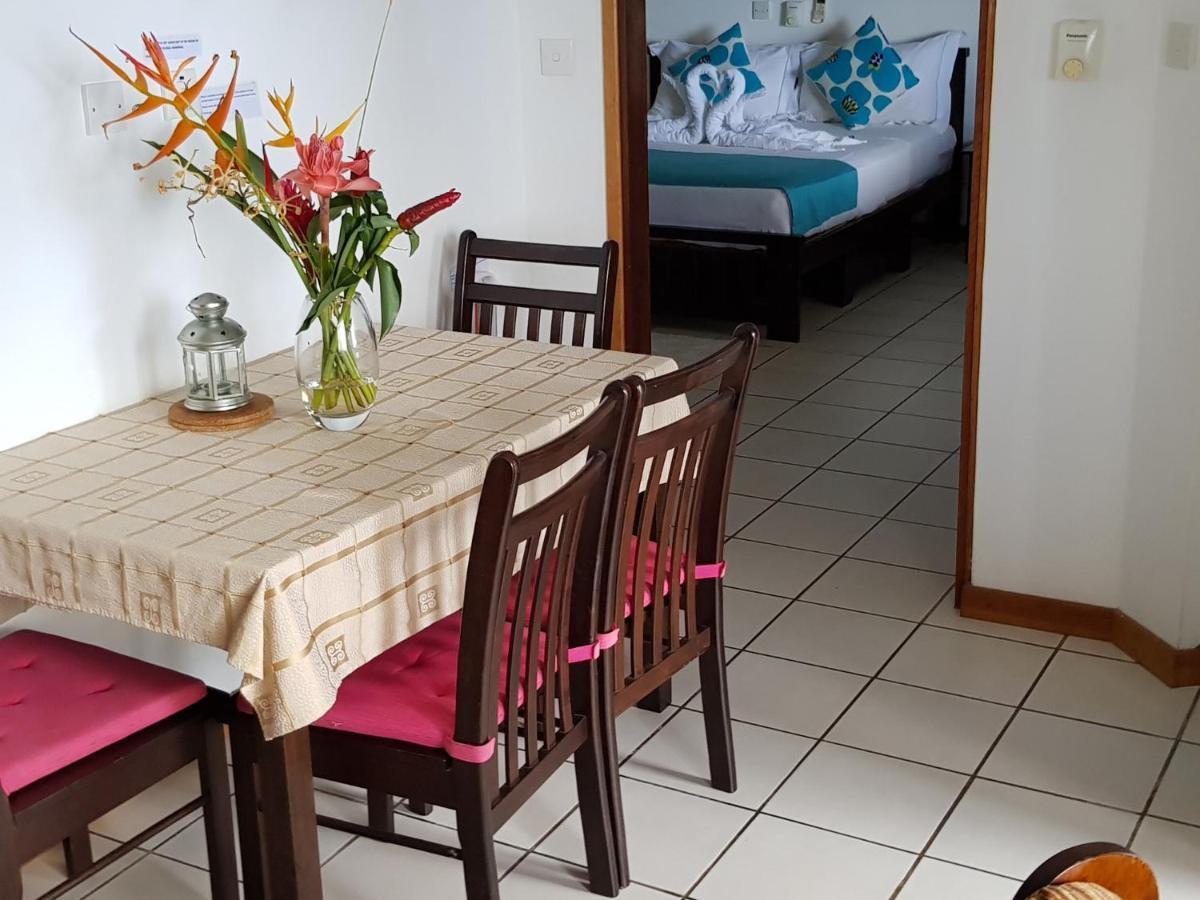 Chepsted Chalets Гласи Экстерьер фото